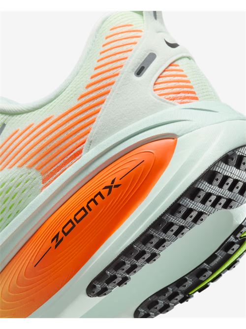 vomero 18 road running NIKE | HM6803300
