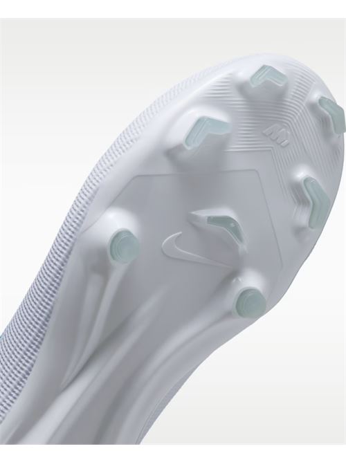  NIKE | IO1493102